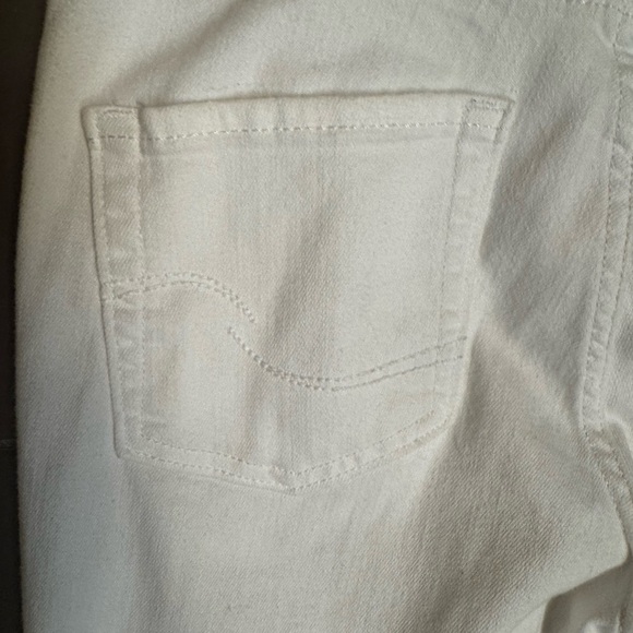 LEVI'S MID RISE CUFFED SLIM White Distressed Women’s Denim Jeans SZ 2 Waist 26 - Picture 10 of 17
